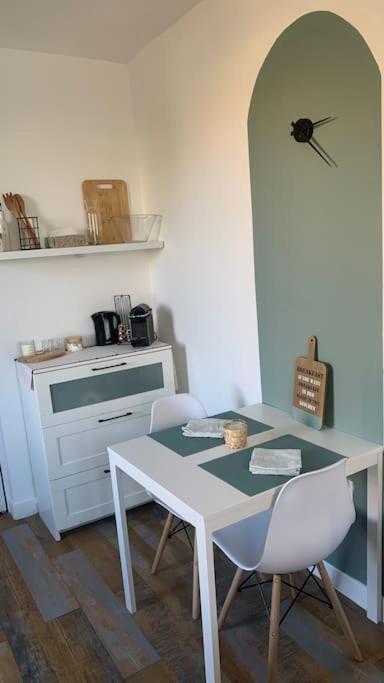 Charmant Studio Tout Equipe Aux Portes De Paris Bagnolet Εξωτερικό φωτογραφία